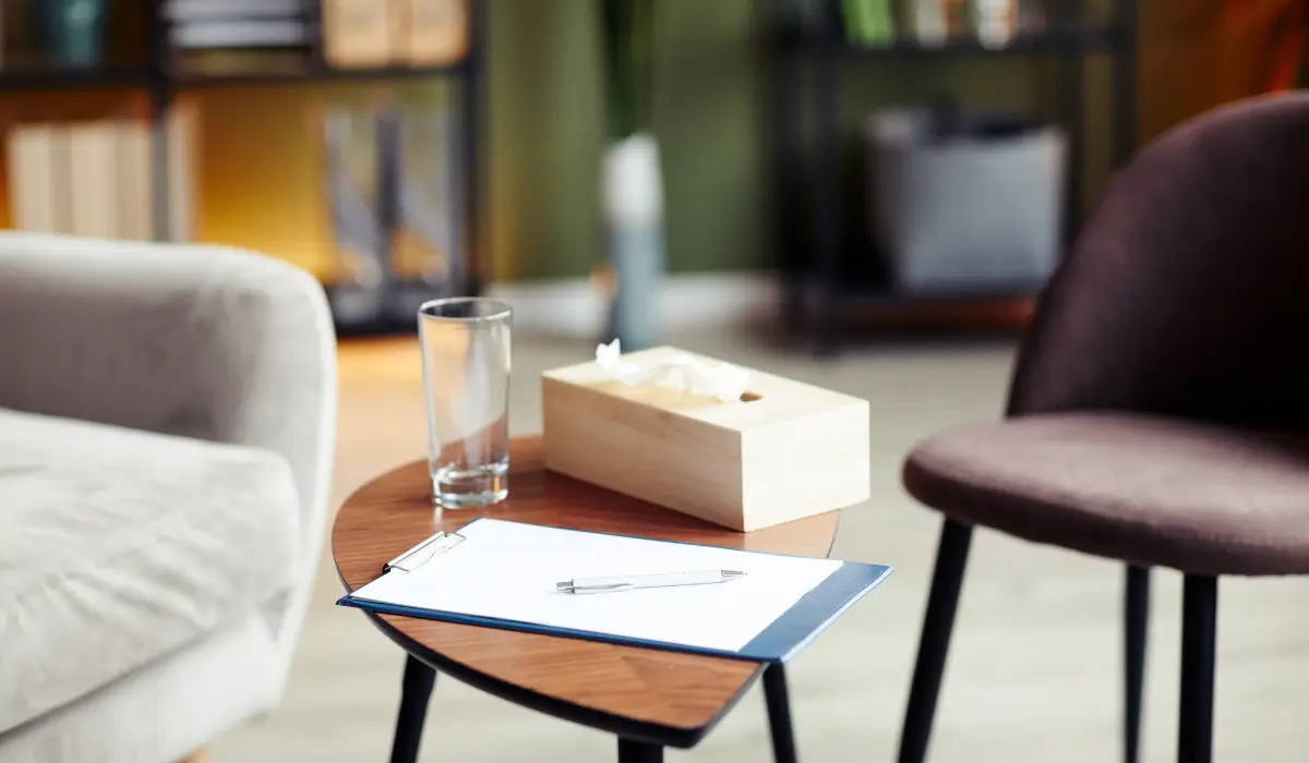 A quiet and welcoming counselling space where Lidia offers in-person sessions.